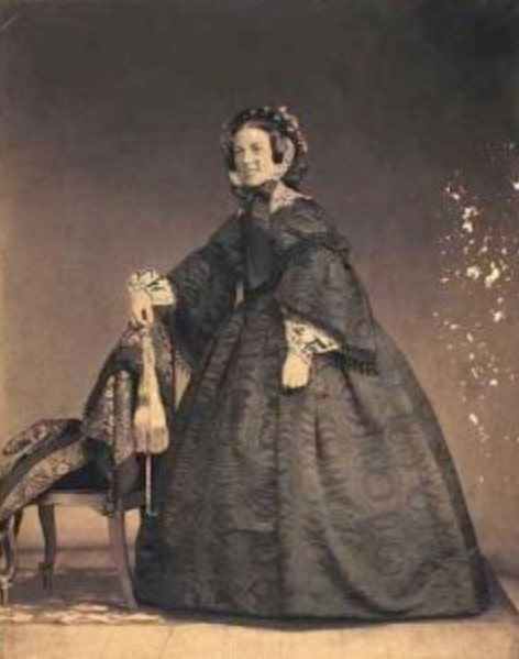 Ida Augusta Hardenberg-Reventlow 1798 - 1866 Fotografie-min