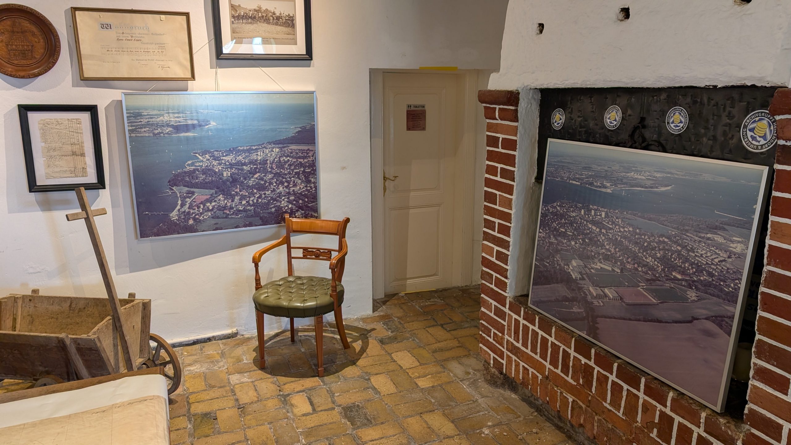 Ausstellung-Archivgruppe-im-Behrendhaus-2026-115546101